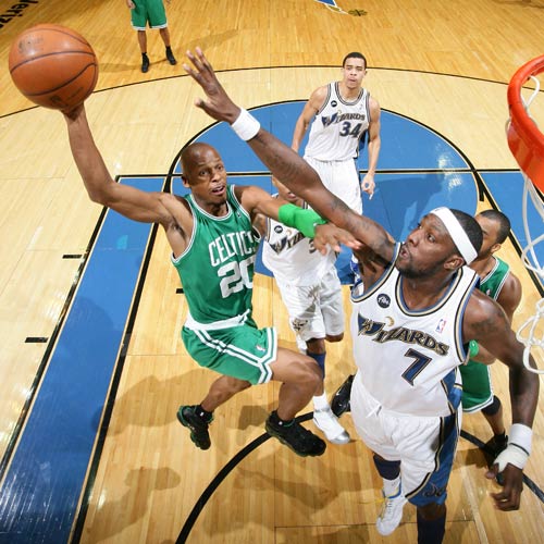 樊振东和倪妮互相关注!倪妮曾公开喊话:虽然不认识,但很喜欢他